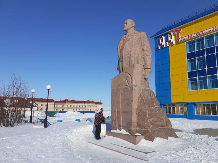 Памятник В.И. Ленину
