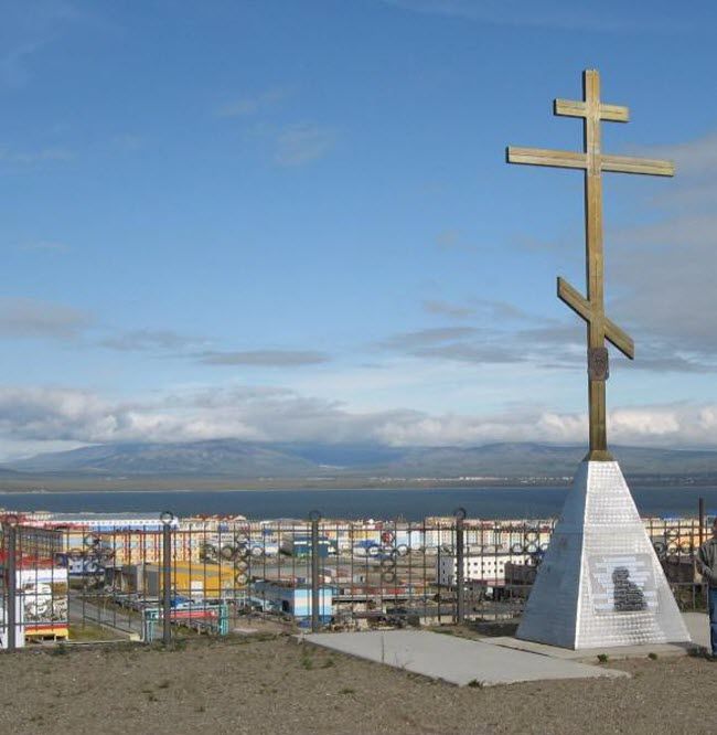 Поклонный крест