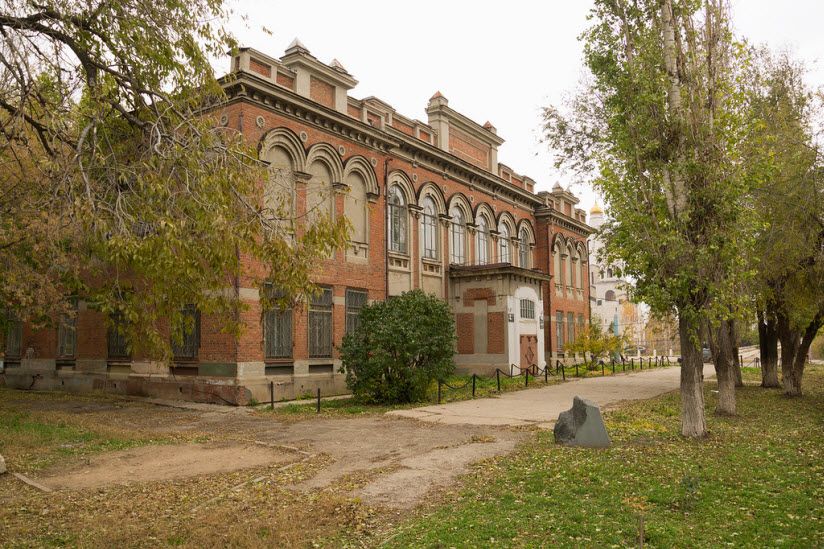 Коммерческое училище