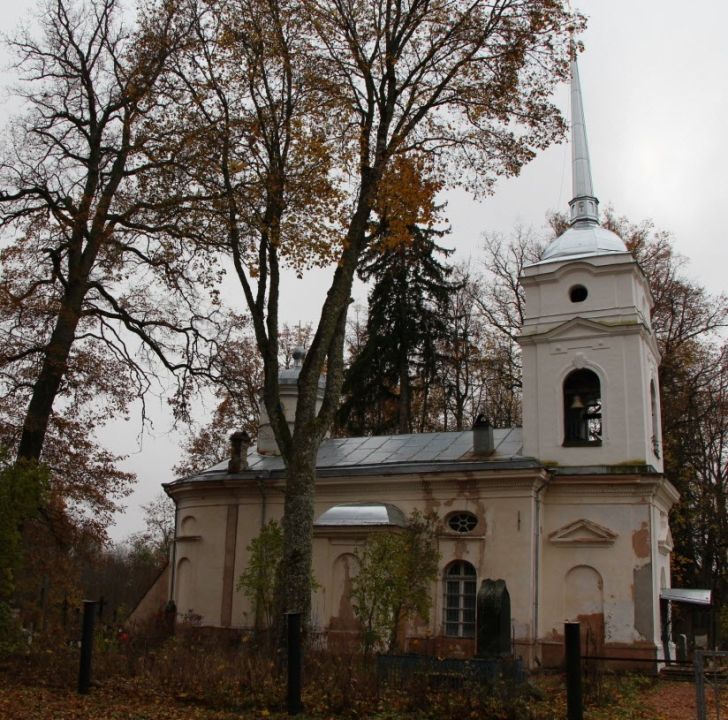 Покровская церковь в деревне Кярово