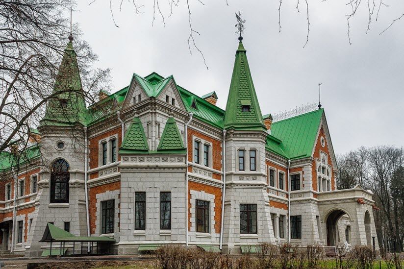 Усадьба Гатовского в деревне Красный Берег