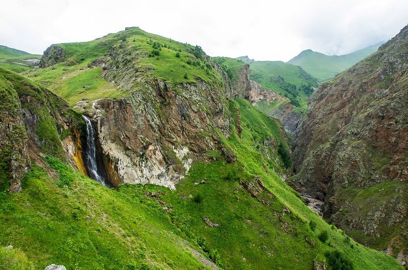 Водопад Эмир