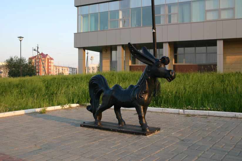 Скульптурный комплекс Петра Ершова