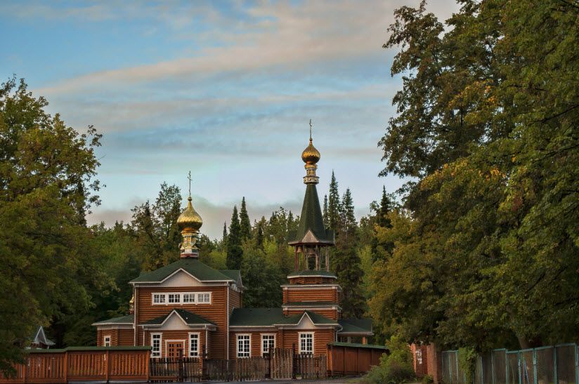 Церковь Серафима Саровского