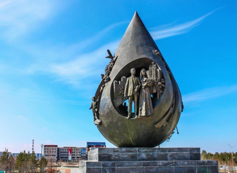 Монумент «Капля жизни»
