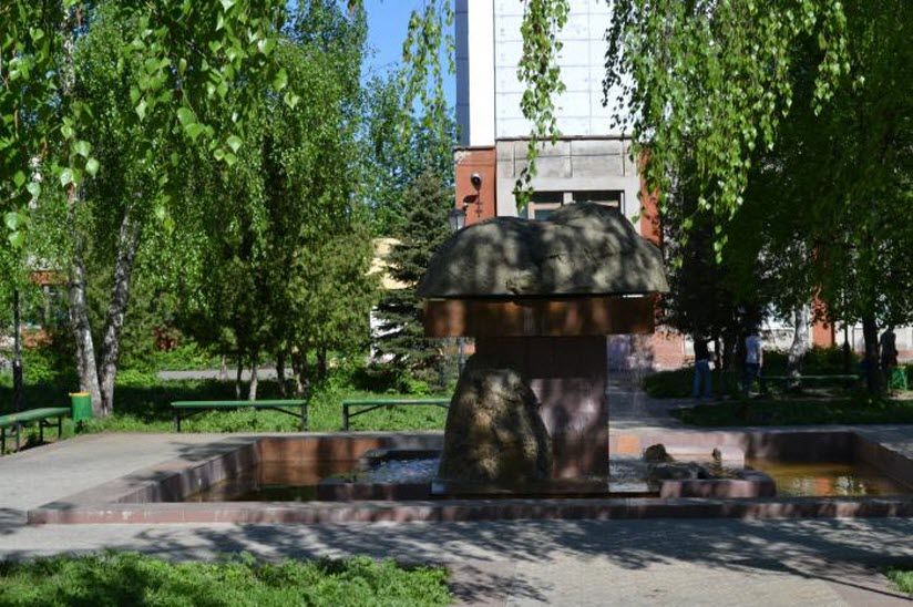 Корабельный фонтан