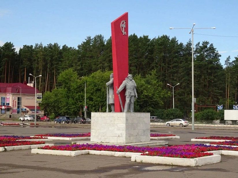 Борцам Революции