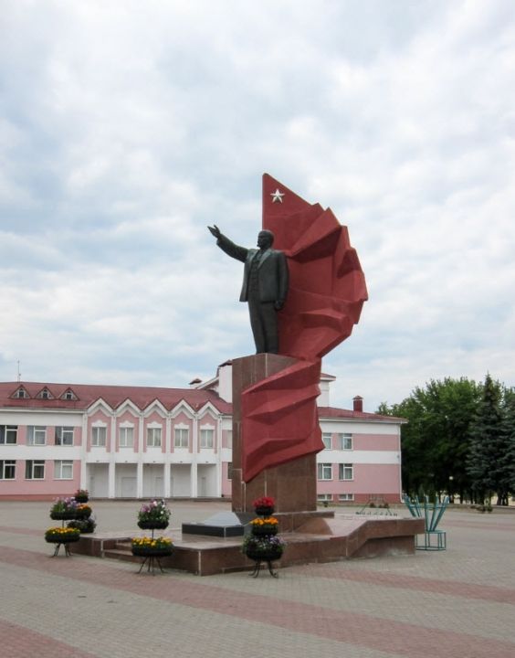 Памятник В.И. Ленину