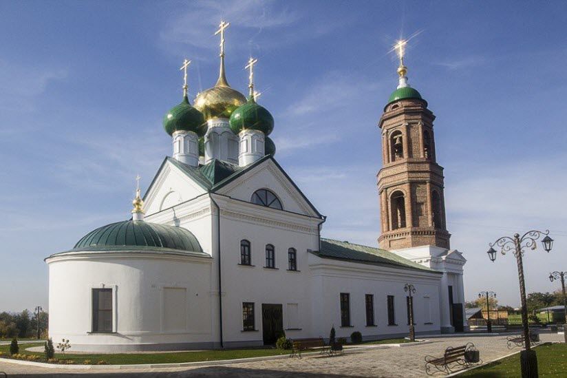 Храм во имя преподобного Сергия Радонежского
