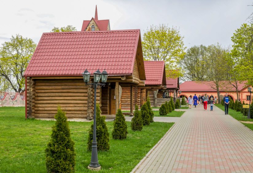 Усадебно-парковый комплекс Дукорский Маёнтак