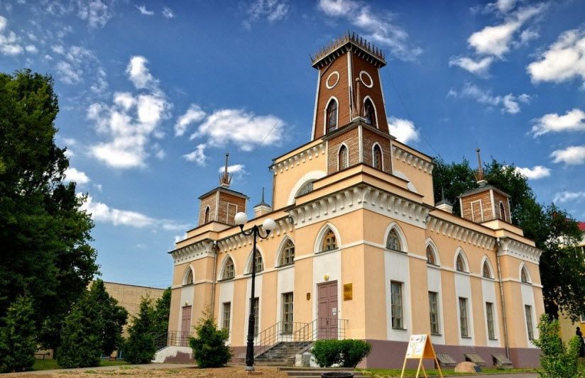 Ратуша в г. Чечерск
