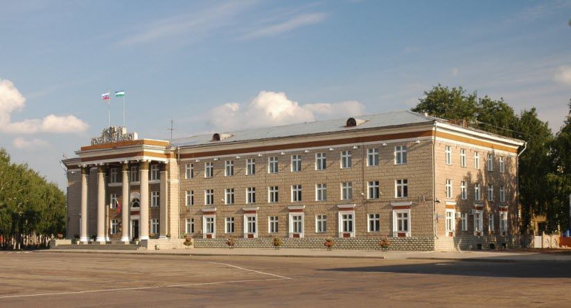 Здание городской администрации