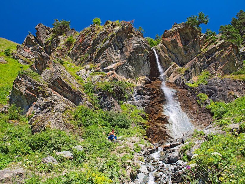 Баритовый водопад