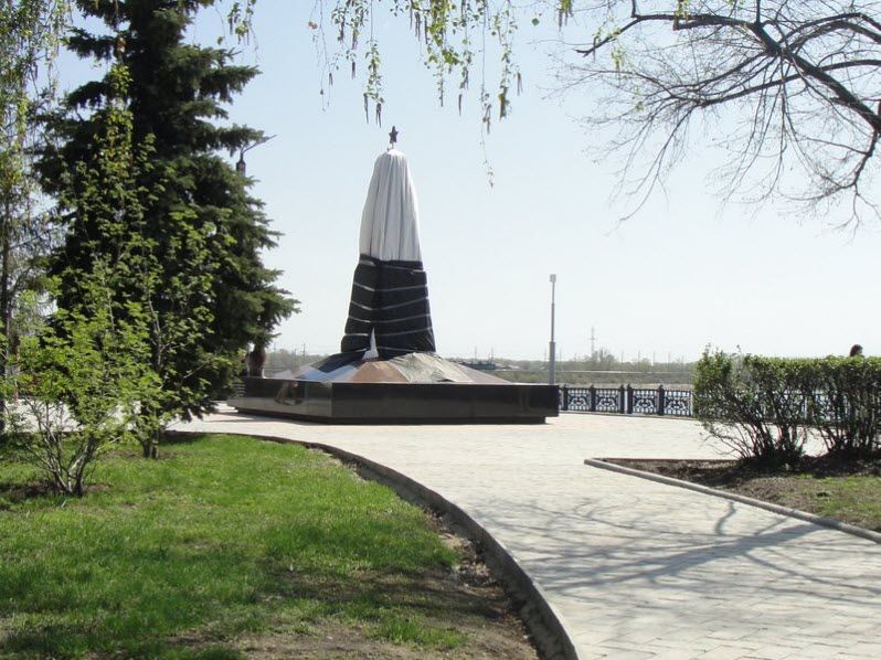 Памятник жертвам локальных конфликтов