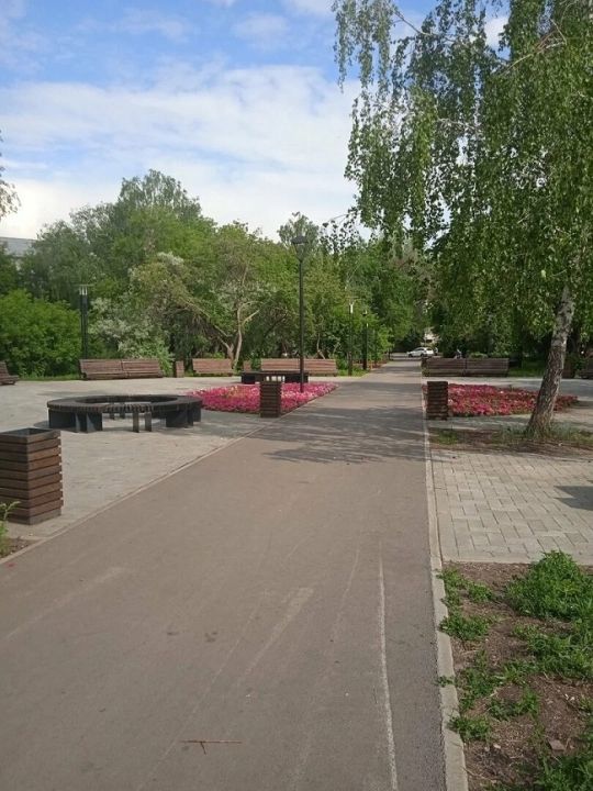 Сквер Трёх Поколений