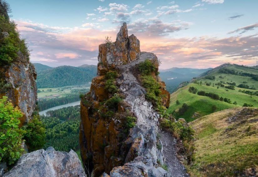 Чертов палец