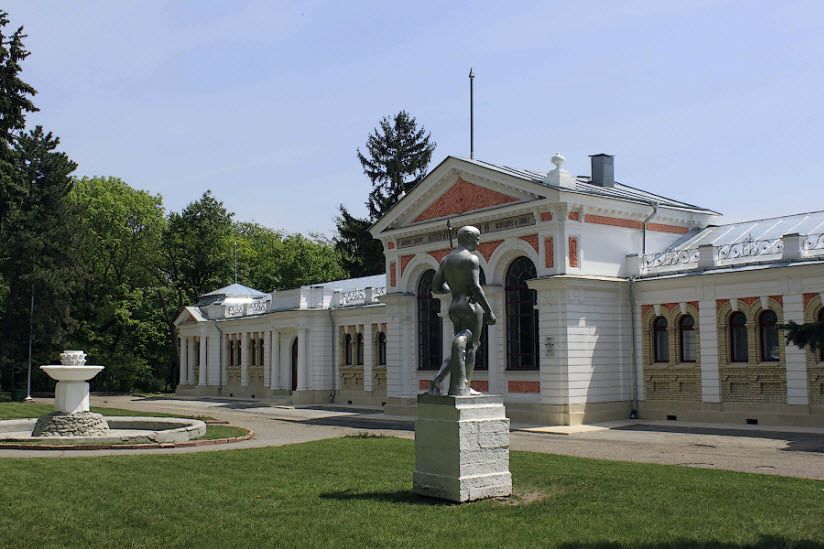 Верхние минеральные ванны