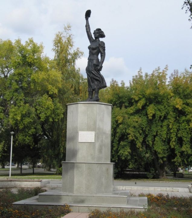 Памятник Н. Аргентовской