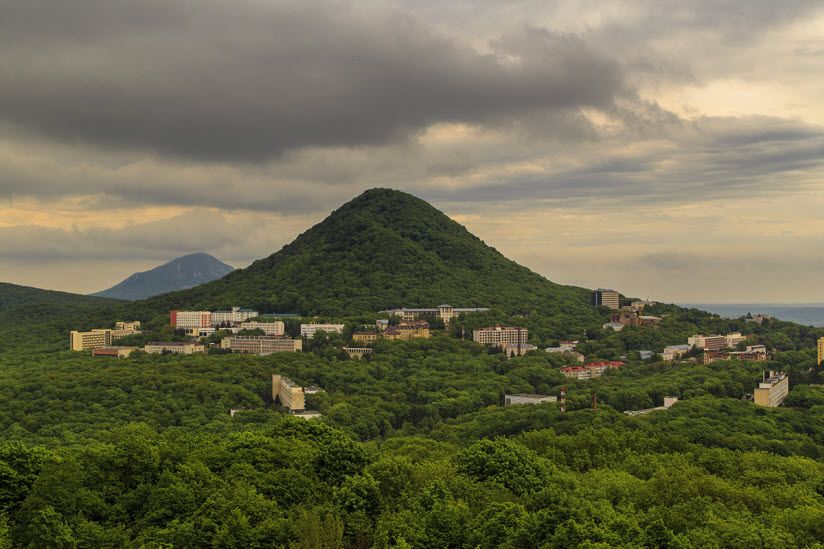Гора Железная