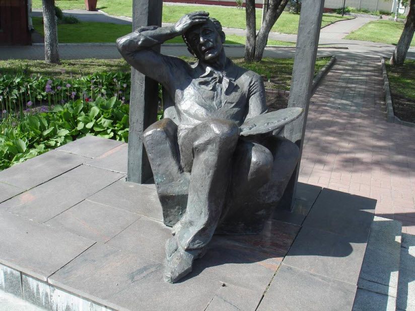 Памятники Марку Шагалу
