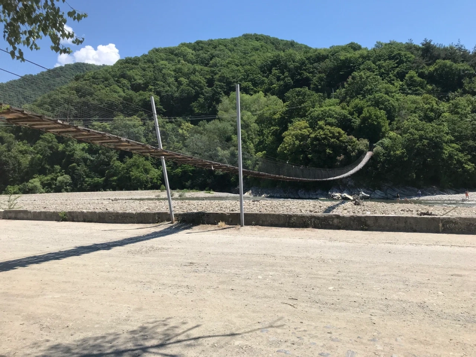 Подвесной мост через Псезуапсе