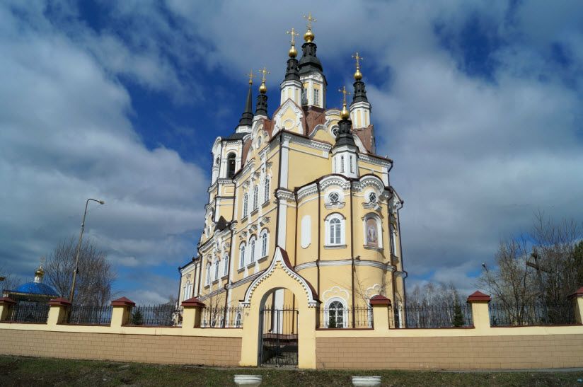 Воскресенская церковь