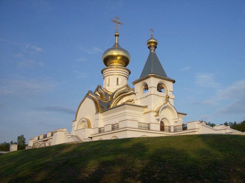 Храм Серафима Саровского