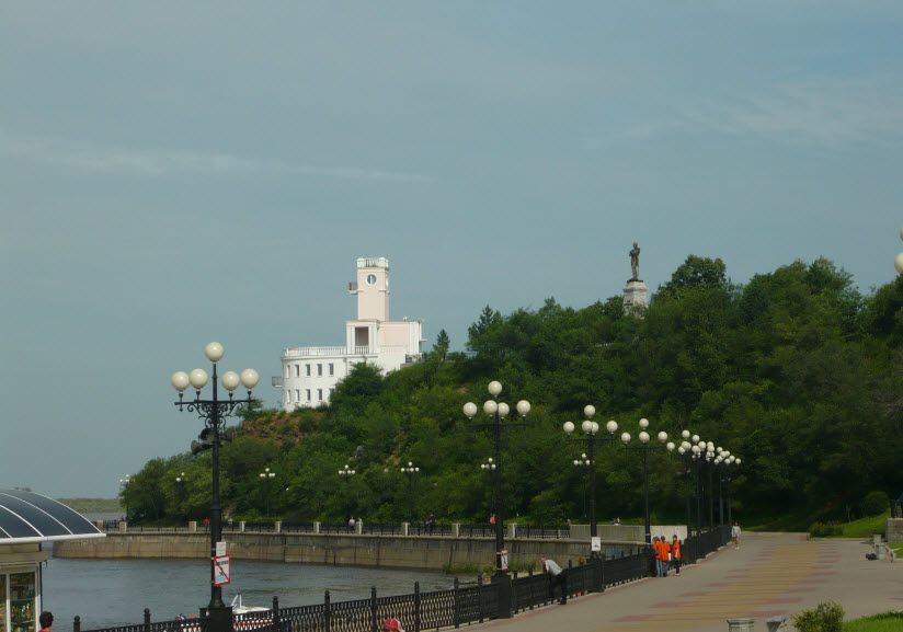 Амурский Утес