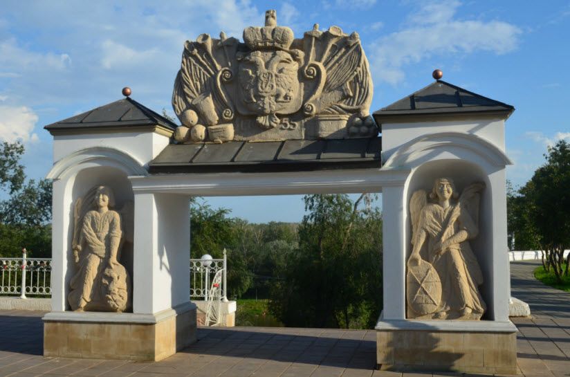 Елизаветинские ворота