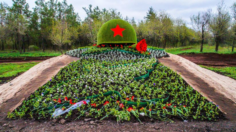 Мемориал Солдатская каска