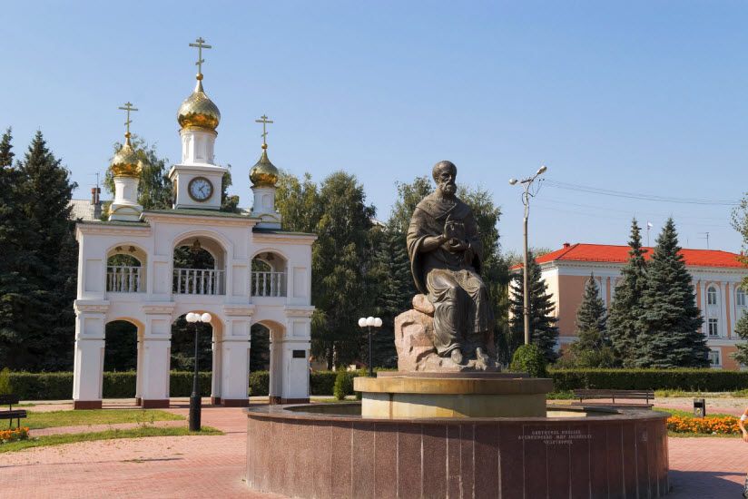 Созидателям города