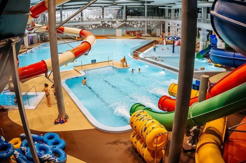 Аквапарк Y.E.S. в Стризнево