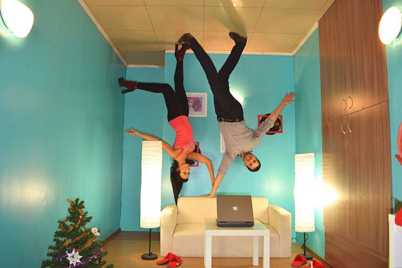 Развлекательный центр «Зазеркалье»