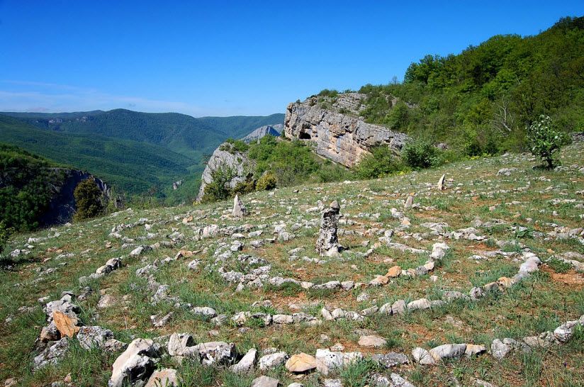 Молебский треугольник