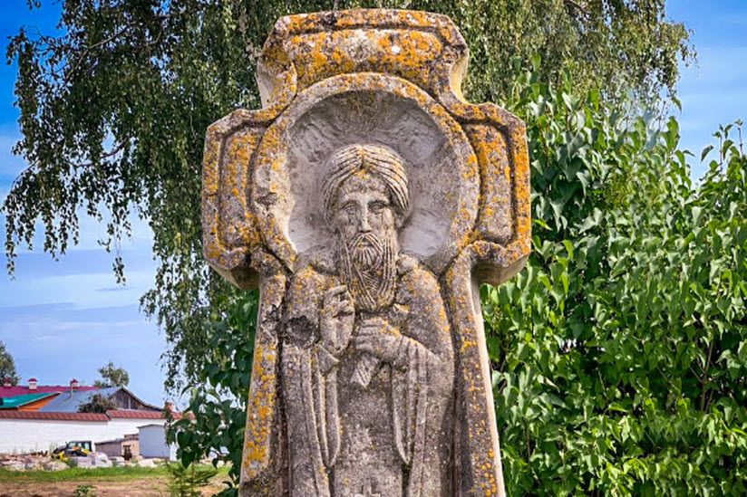 Памятник преподобному Сергию
