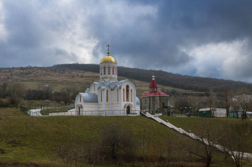 Церковь Варвары Великомученицы в Варваровке