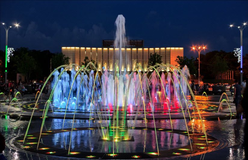 Театральный фонтан