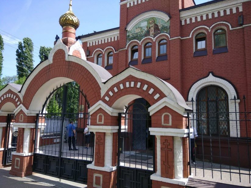 Храм во имя преподобного Серафима Саровского