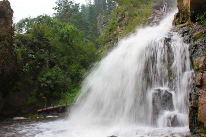 Камышлинский водопад