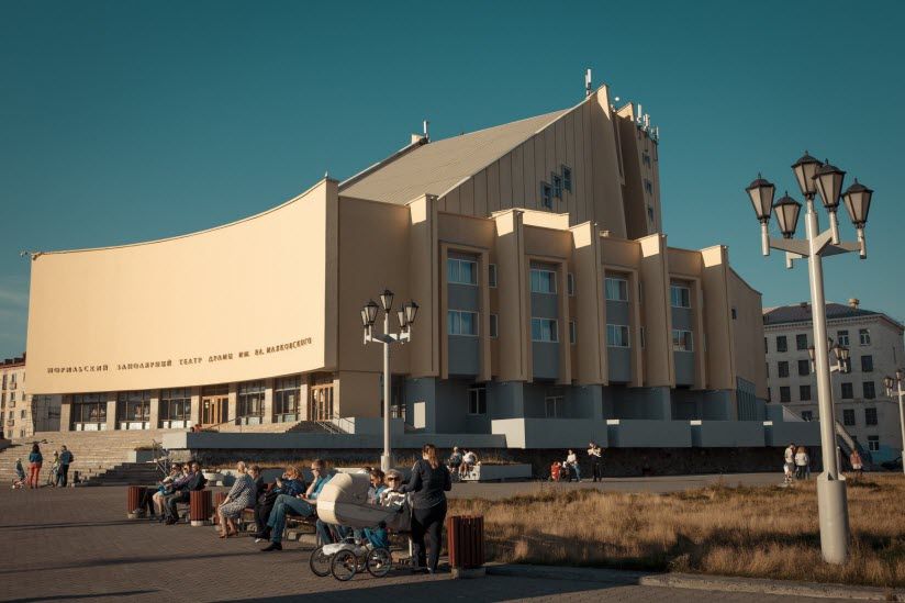 Заполярный драматический театр