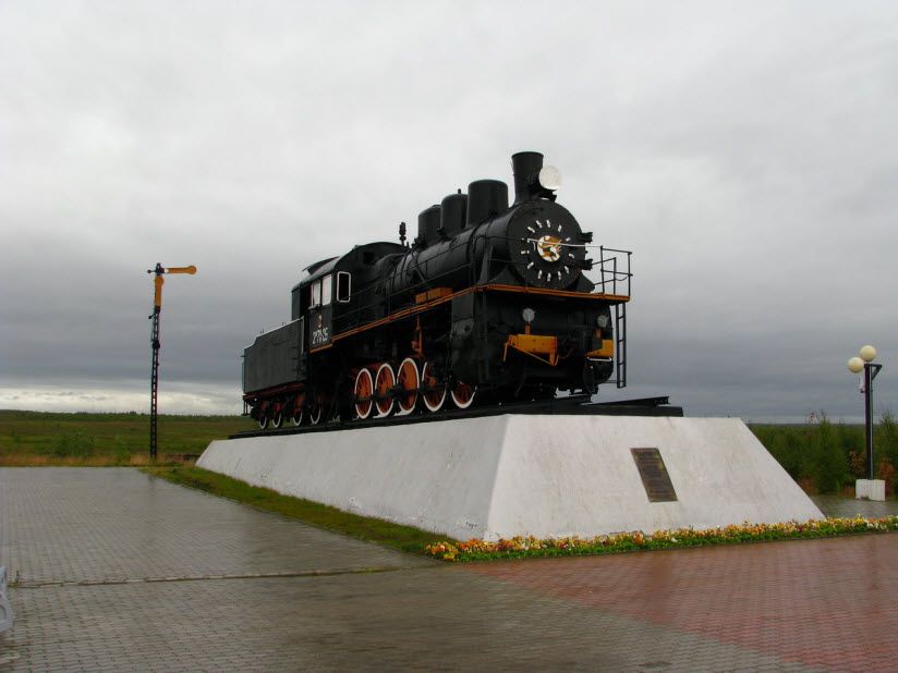 Мемориал строителям 501-ой стройки