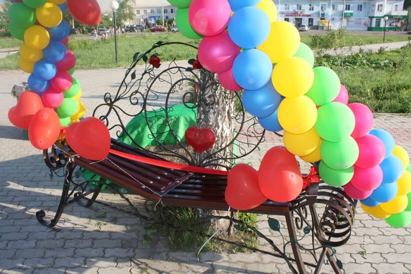 Скамейка примирения