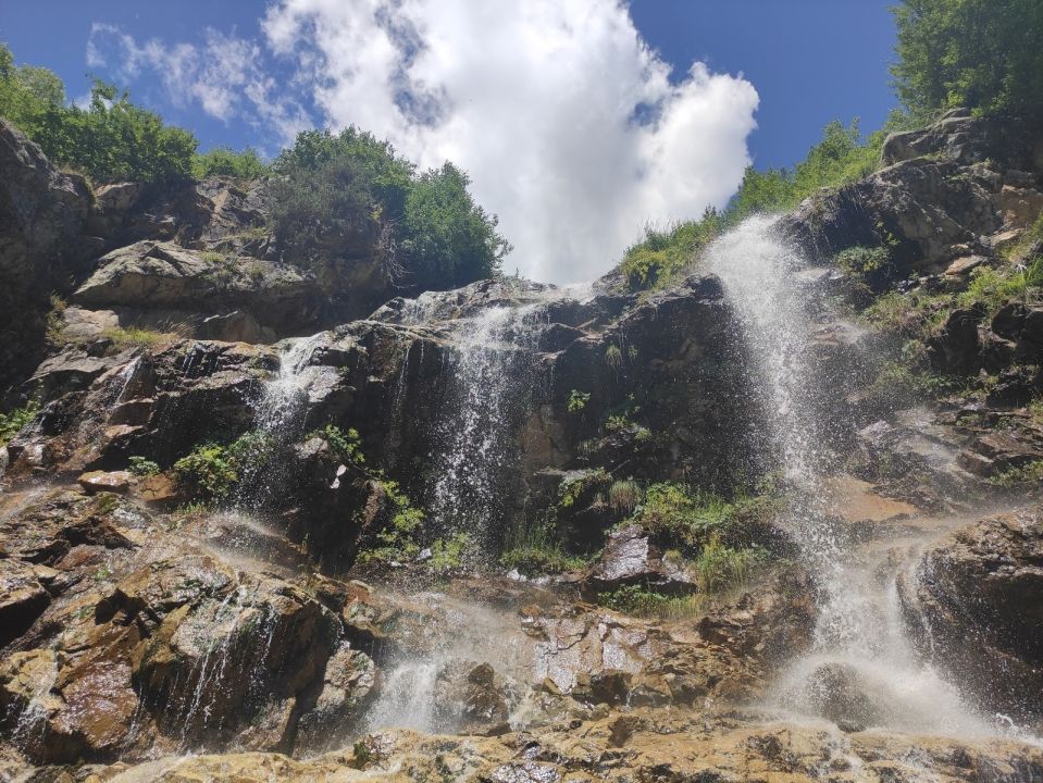Водопад Девичьи Слезы