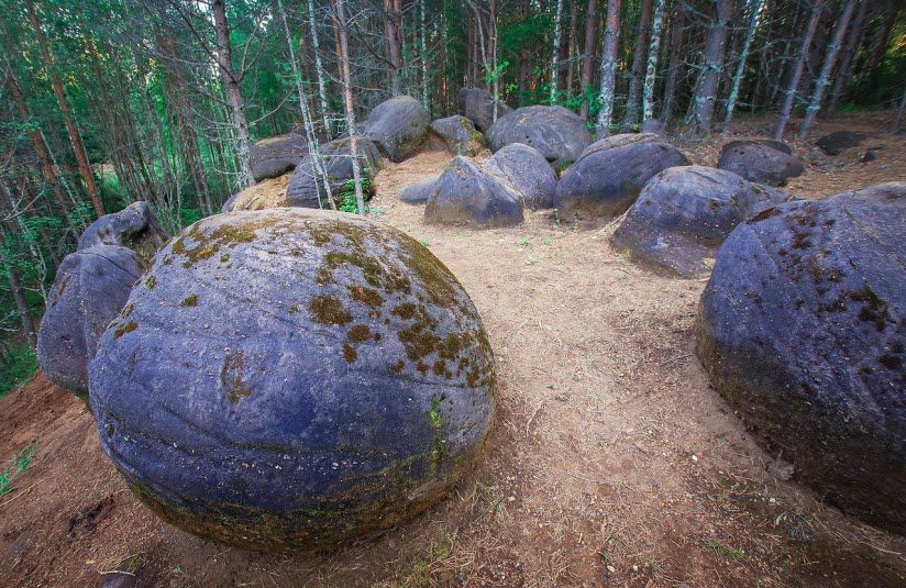 Жуковлянские валуны