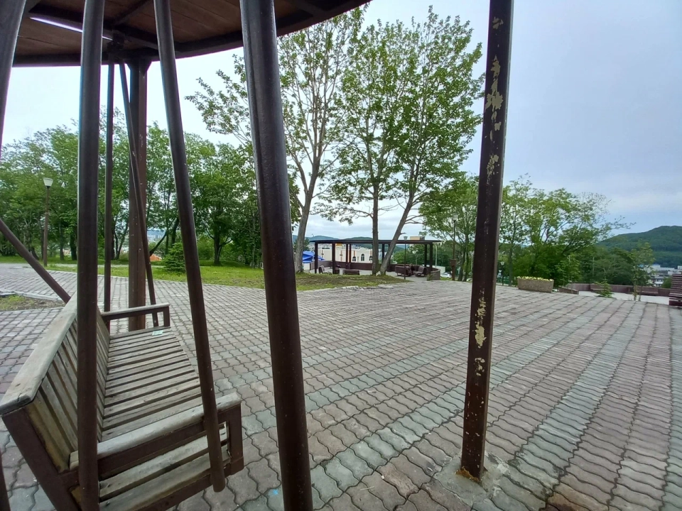 Сквер Зеркальный лабиринт