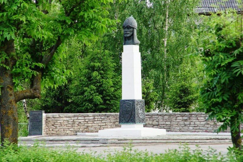 Памятник Александру Невскому