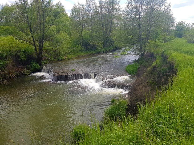 Водопад на р. Камзолка