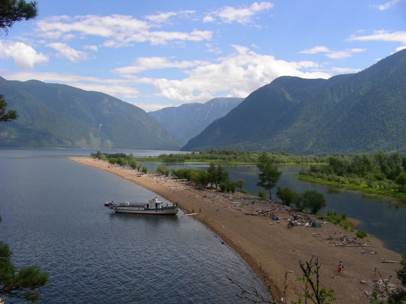 Мыс Кырсай