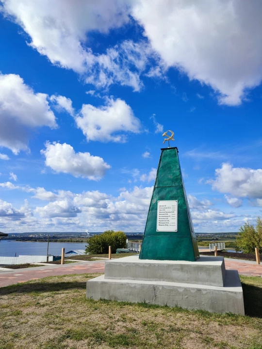Обелиск в честь жертв Вилочного мятежа (Кулацкого террора)