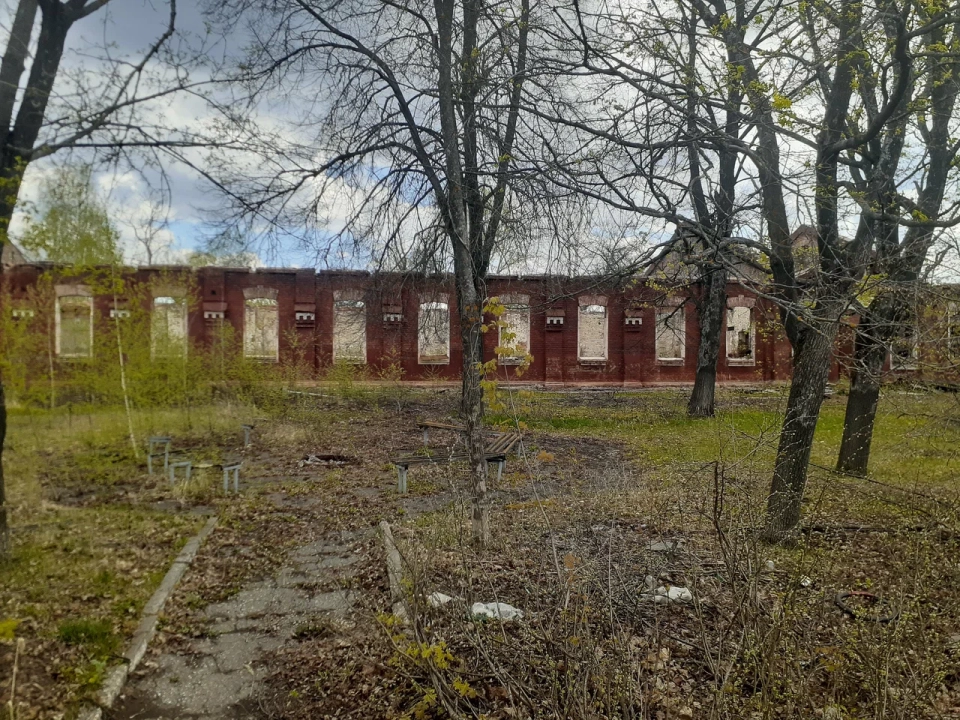 Алексеевские казармы